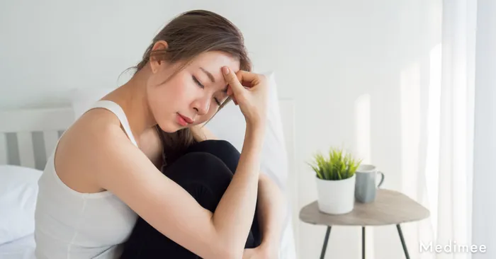 【目頭切開のダウンタイムについて経過別に解説】痛みはどれくらいで引くの?仕事や学校の復帰はいつ?