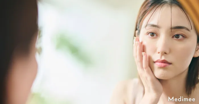 目頭切開の傷跡とともに気になるダウンタイム・副作用は?期間や症状を解説